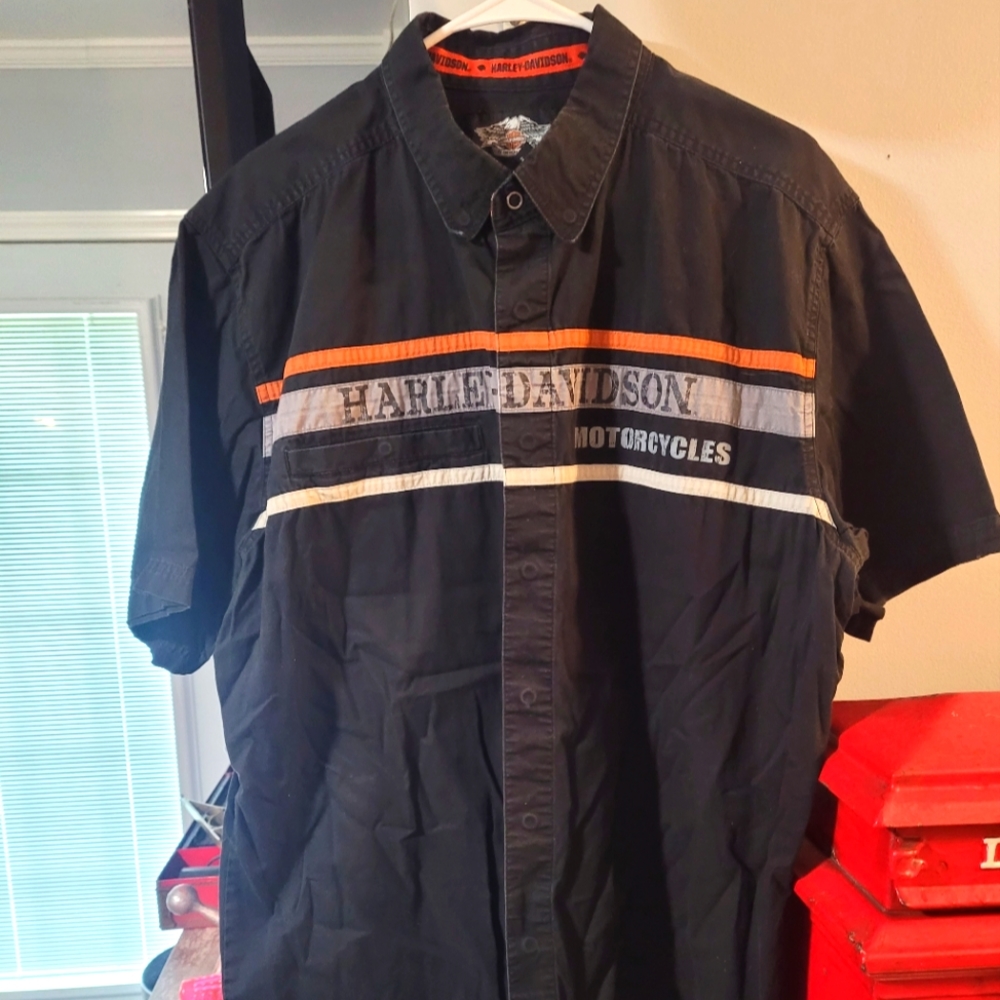 Mens short sleeve Harley Davidson XL Workshirt